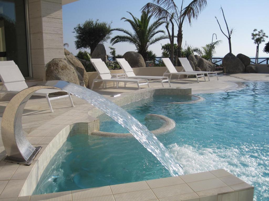 Hotel Villaggio Cala Di Volpe カーポ・ヴァチカーノ エクステリア 写真